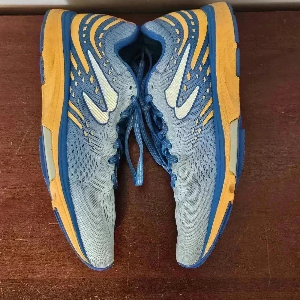 NEWTON Kismet 8 Ladies Running Sneakers | Light Blue, Arctic, Orange | Size 10